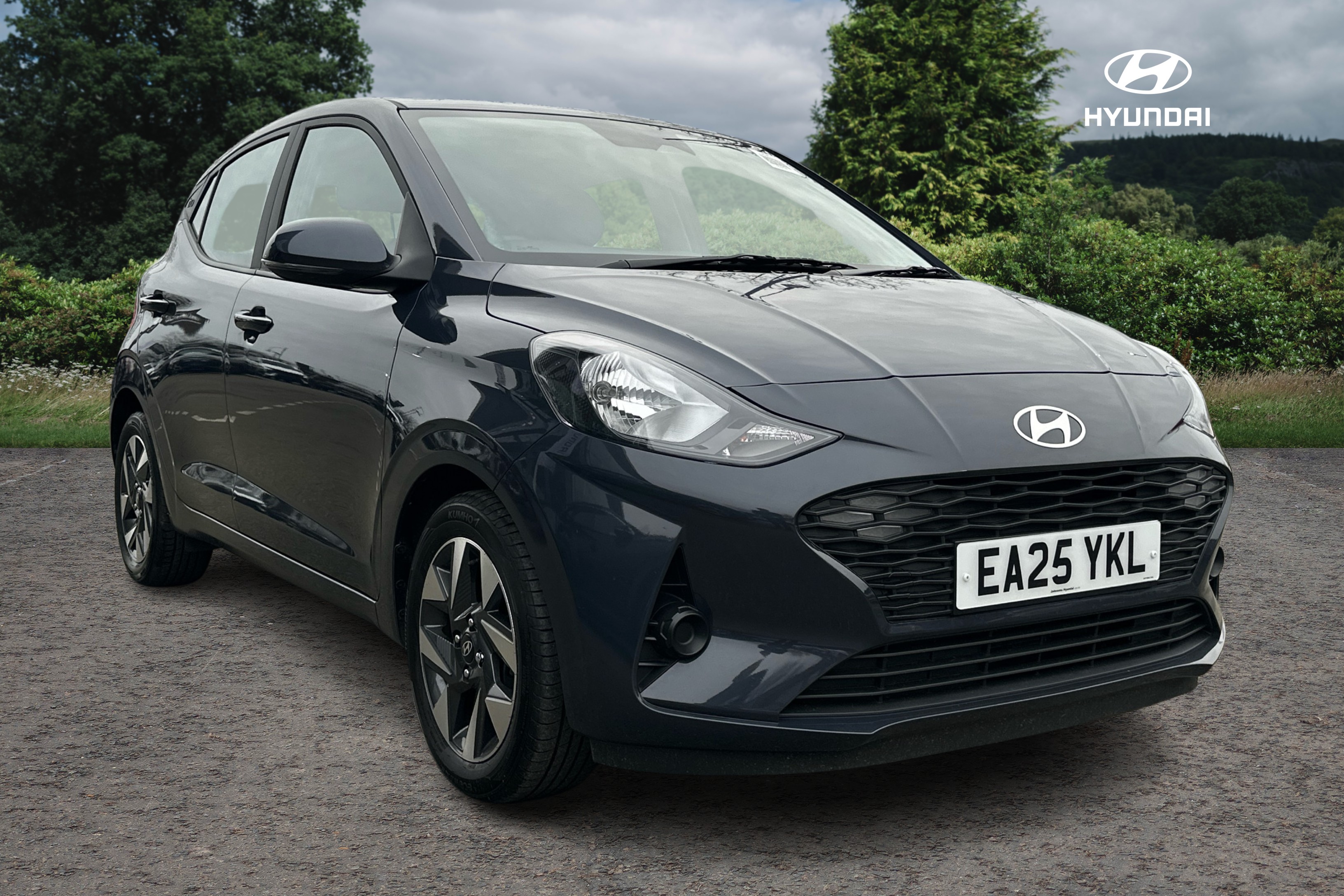 Main listing image - Hyundai i10