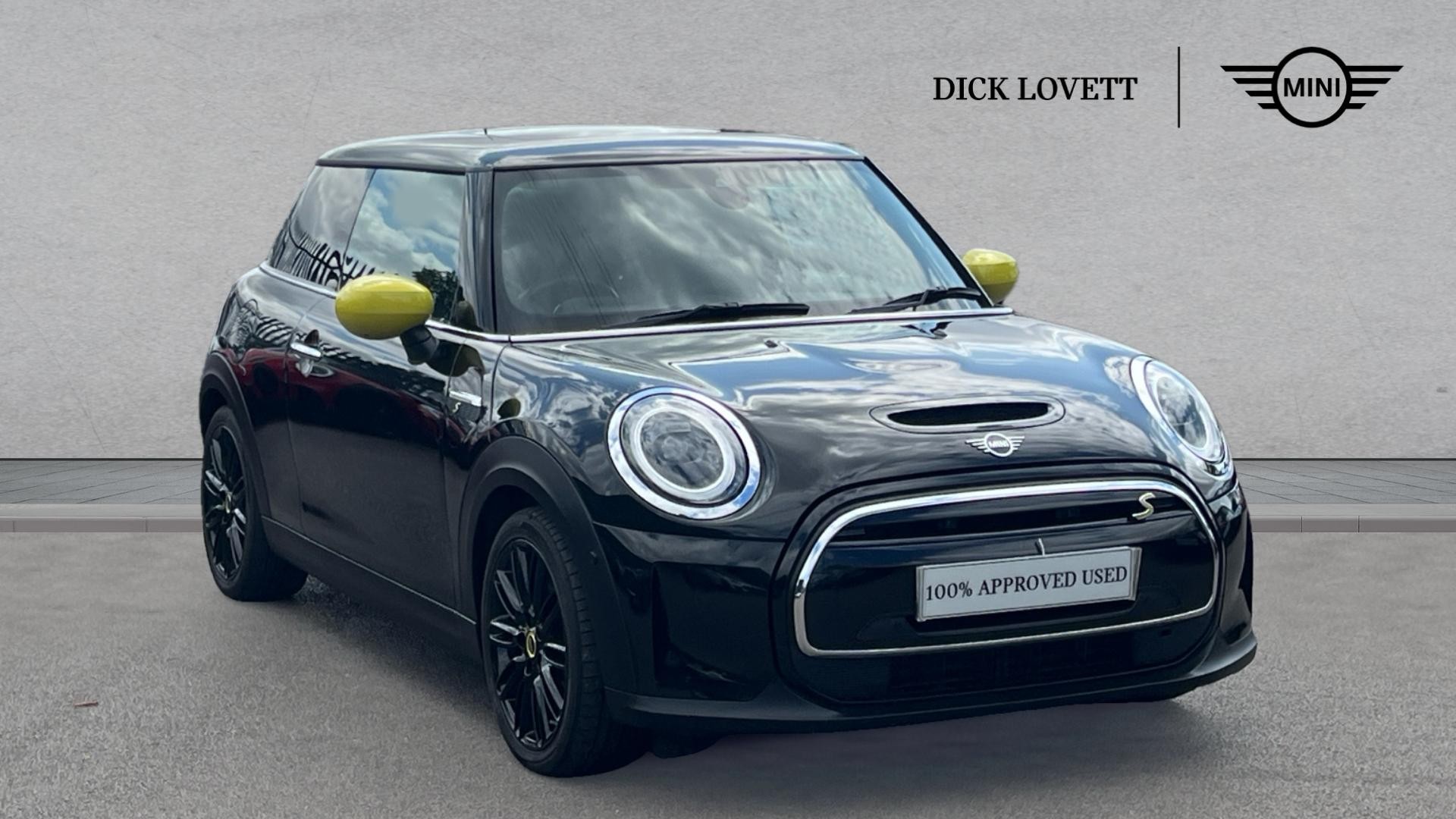 Main listing image - MINI Electric
