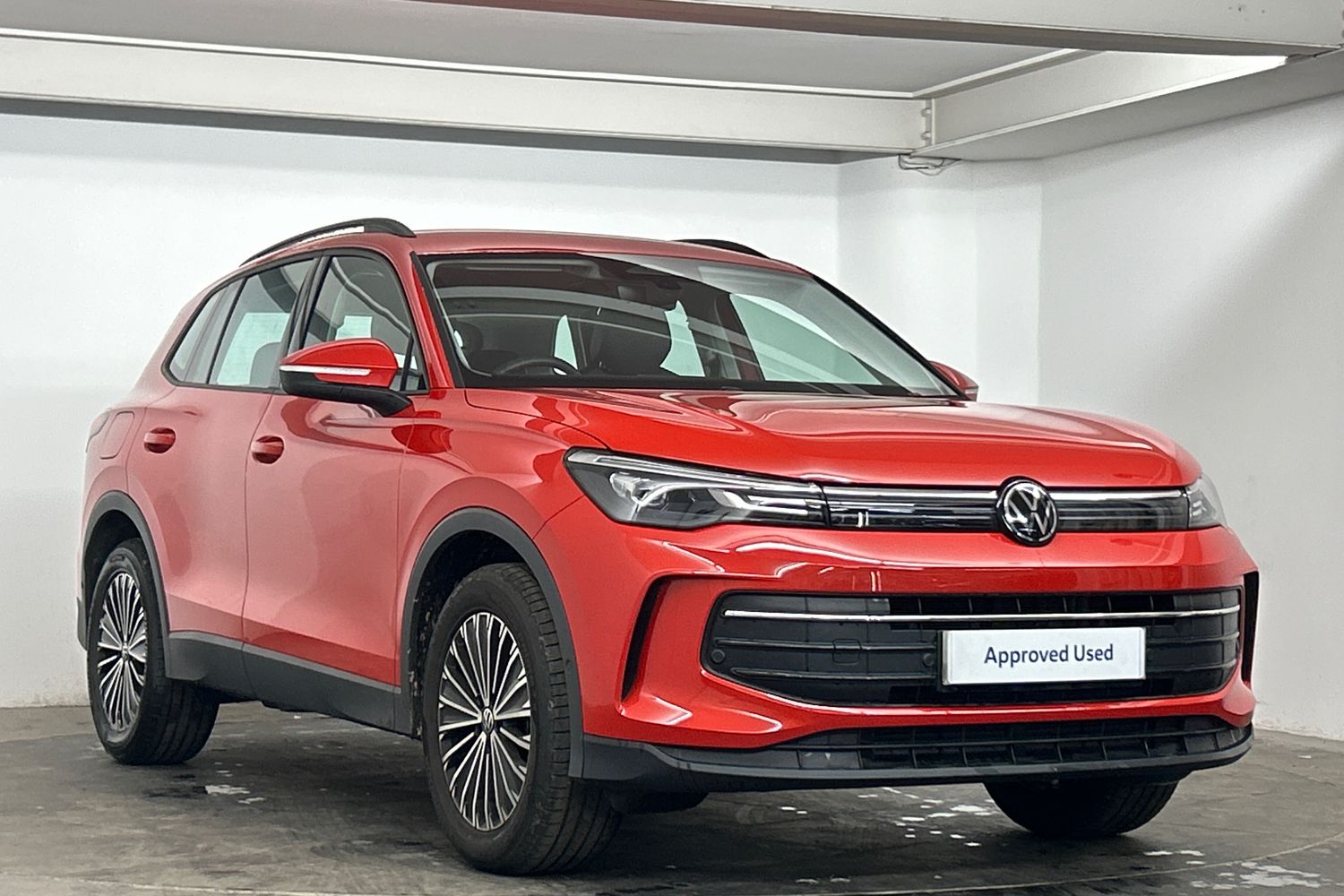 Main listing image - Volkswagen Tiguan