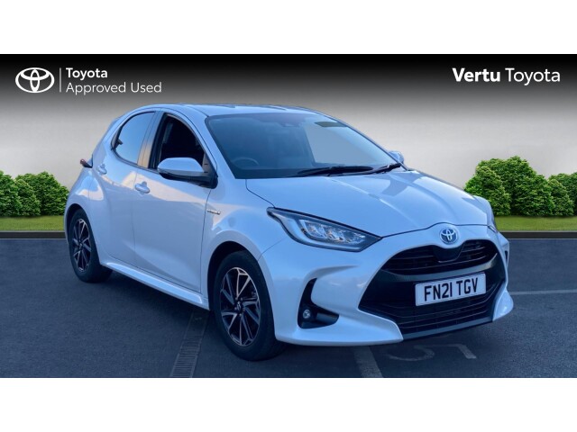 Main listing image - Toyota Yaris