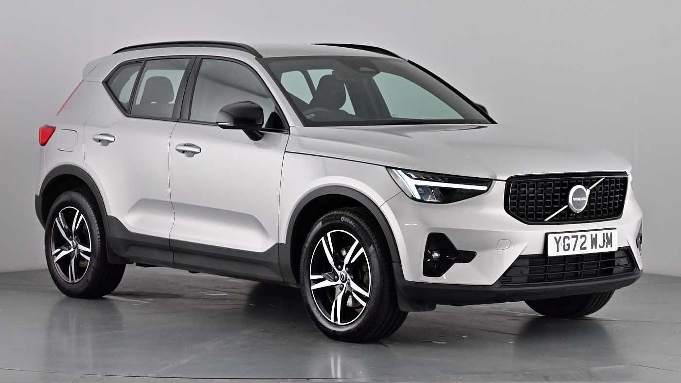 Main listing image - Volvo XC40