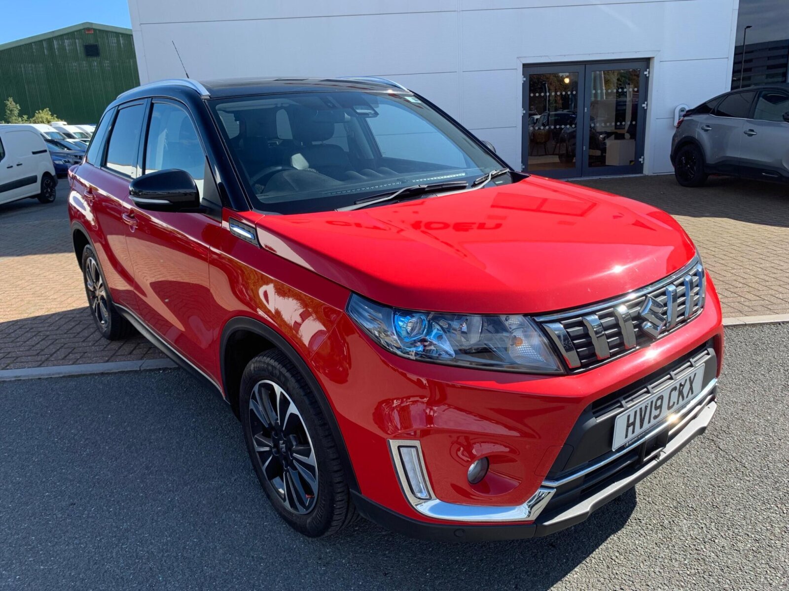 Main listing image - Suzuki Vitara