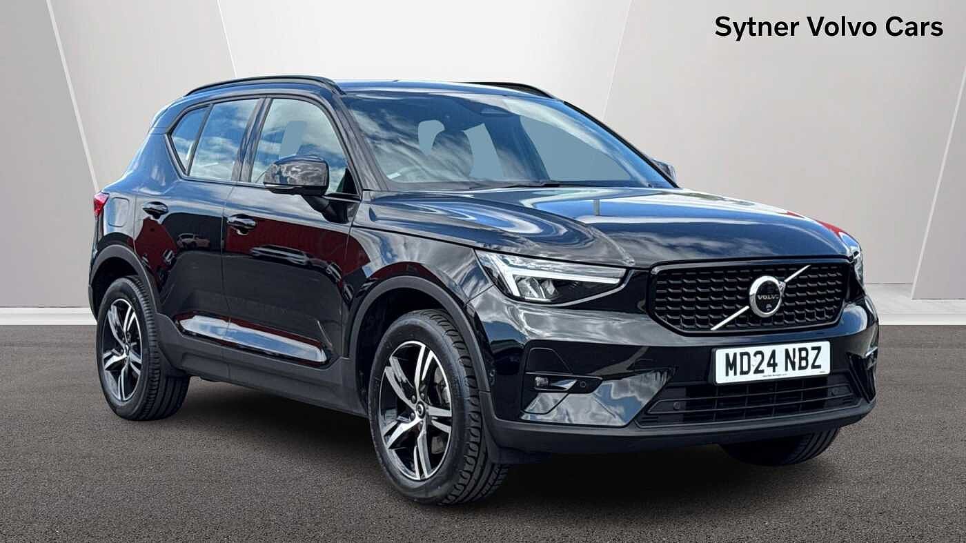Main listing image - Volvo XC40