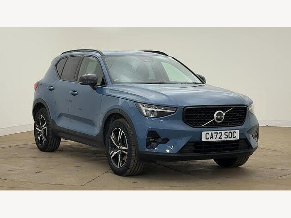 Main listing image - Volvo XC40