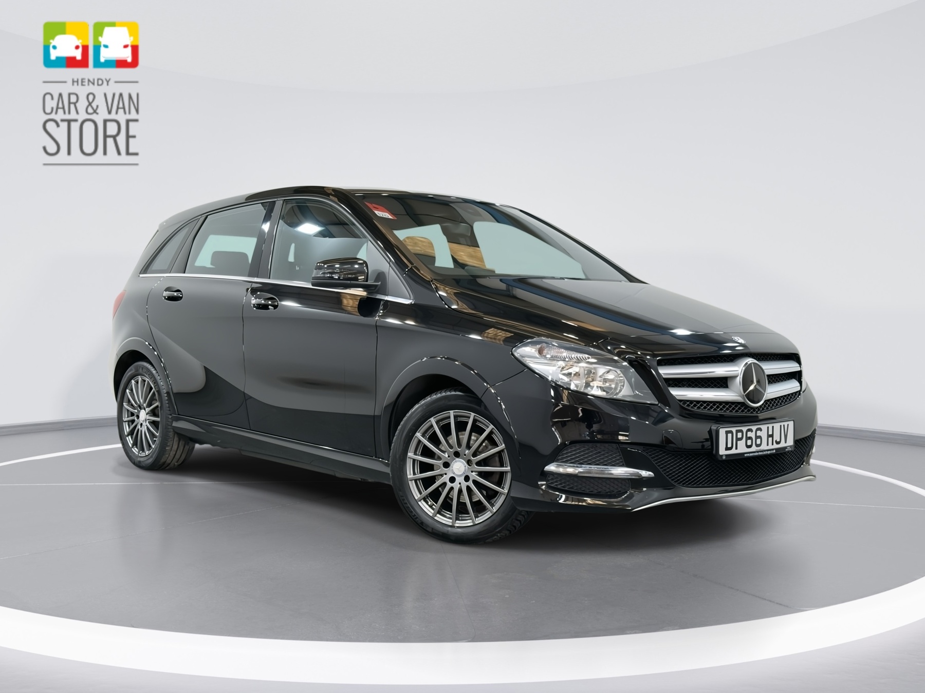 Main listing image - Mercedes-Benz B-Class