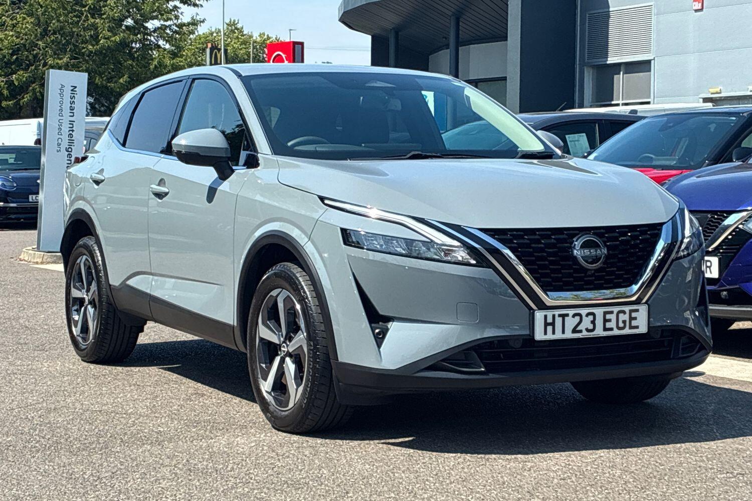 Main listing image - Nissan Qashqai