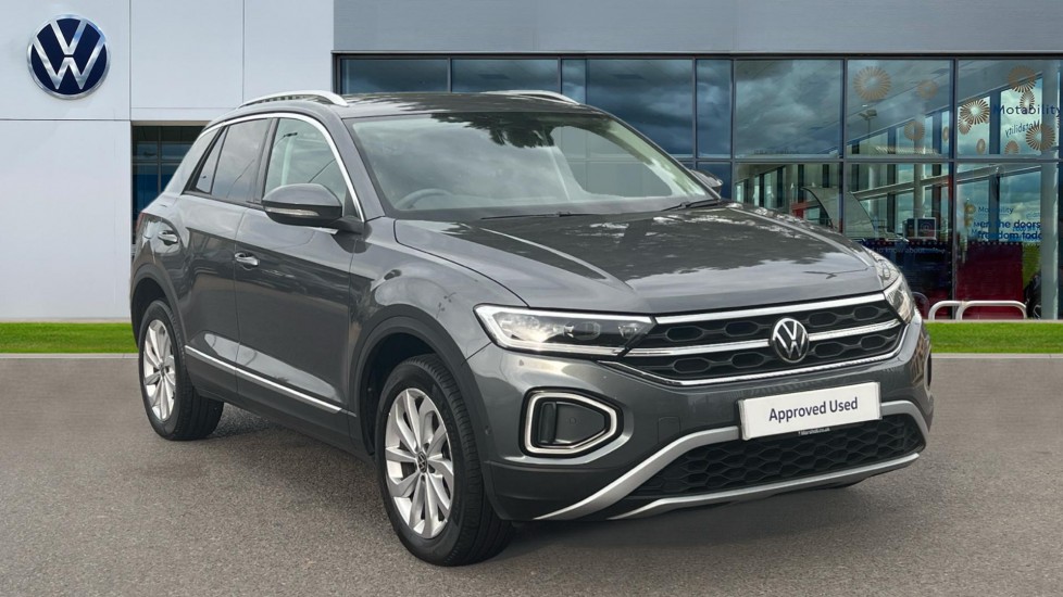 Main listing image - Volkswagen T-Roc