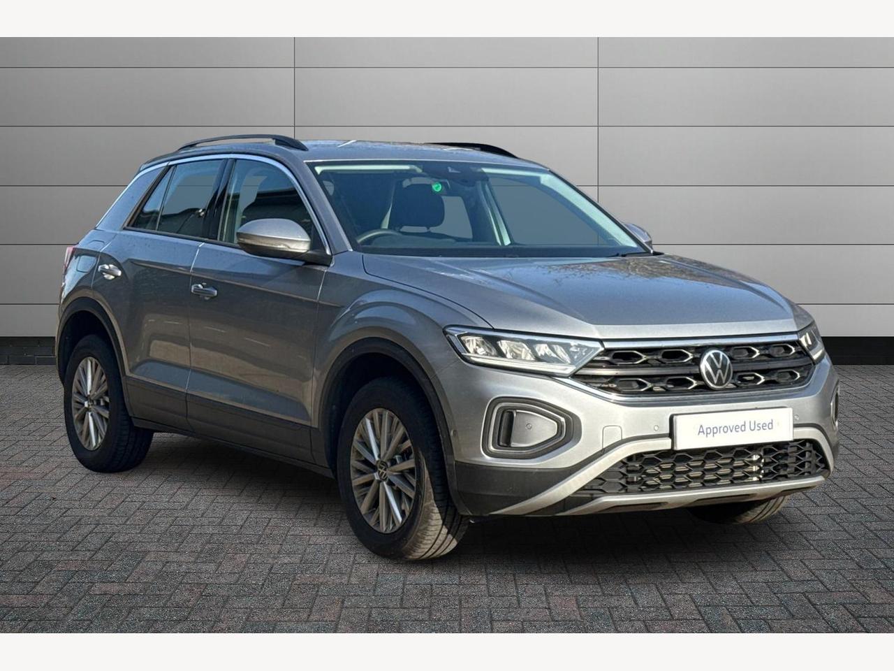 Main listing image - Volkswagen T-Roc