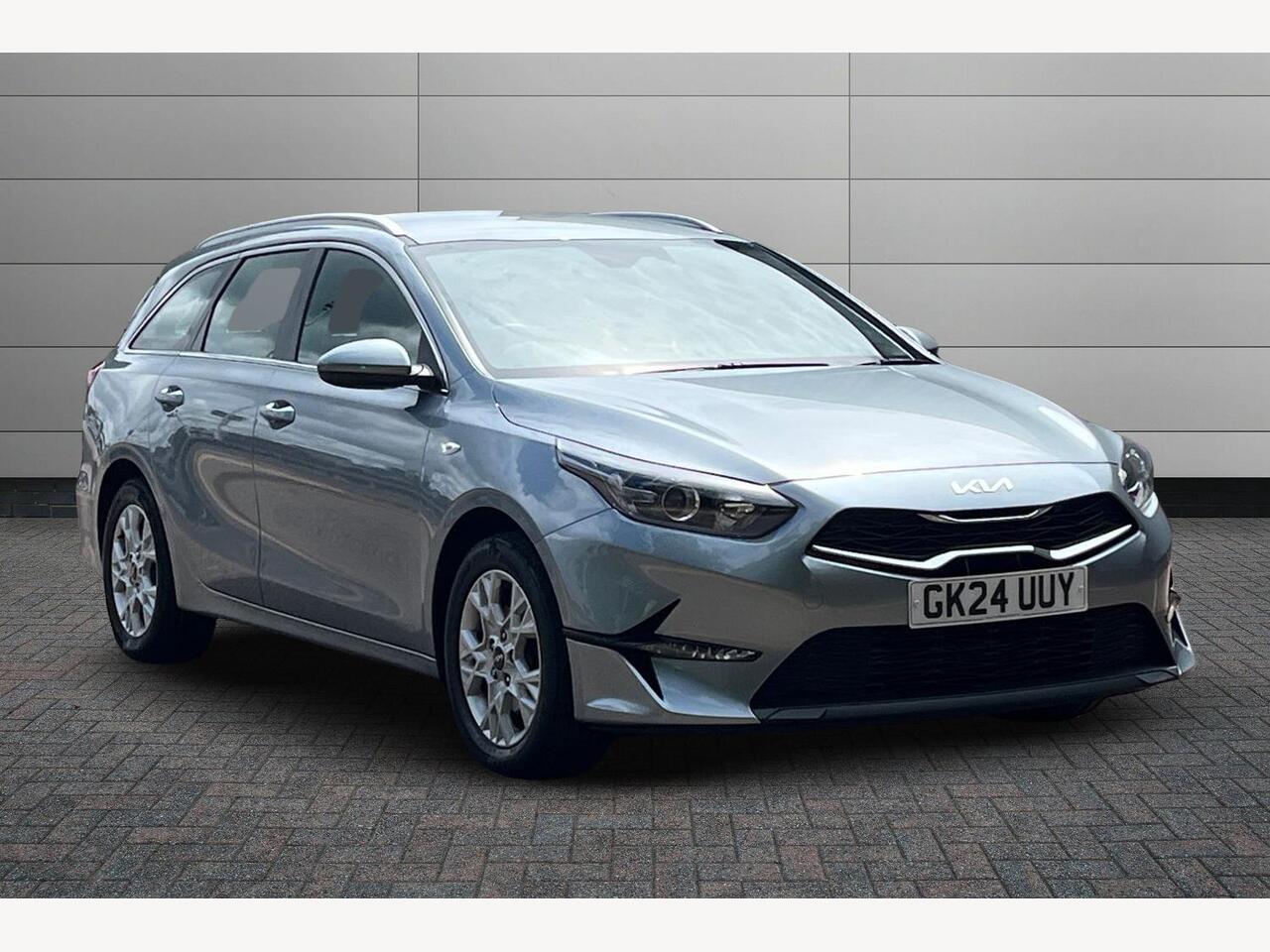 Main listing image - Kia Ceed SW