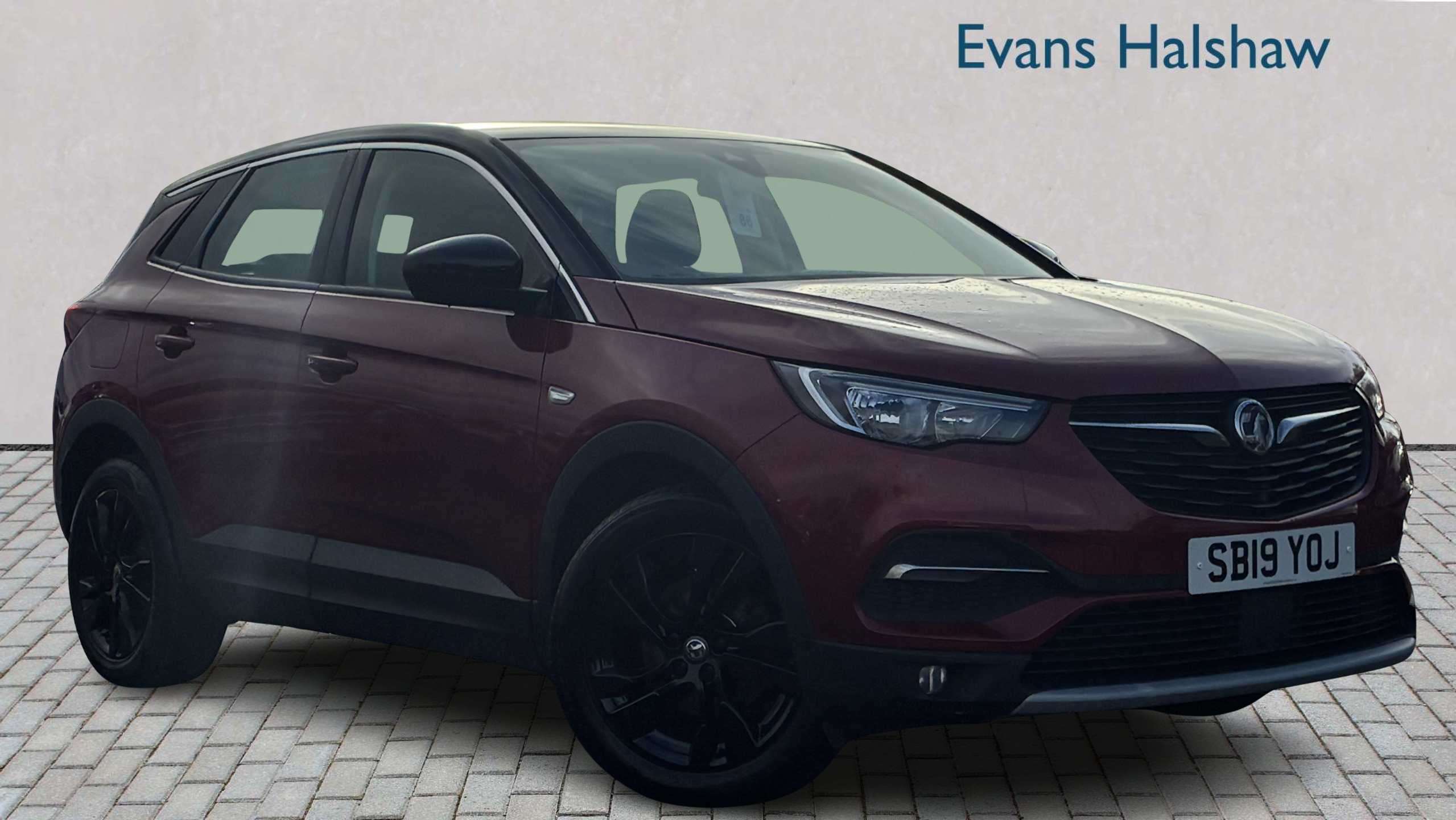 Main listing image - Vauxhall Grandland X