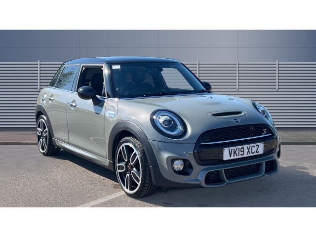Main listing image - MINI Hatchback 5dr