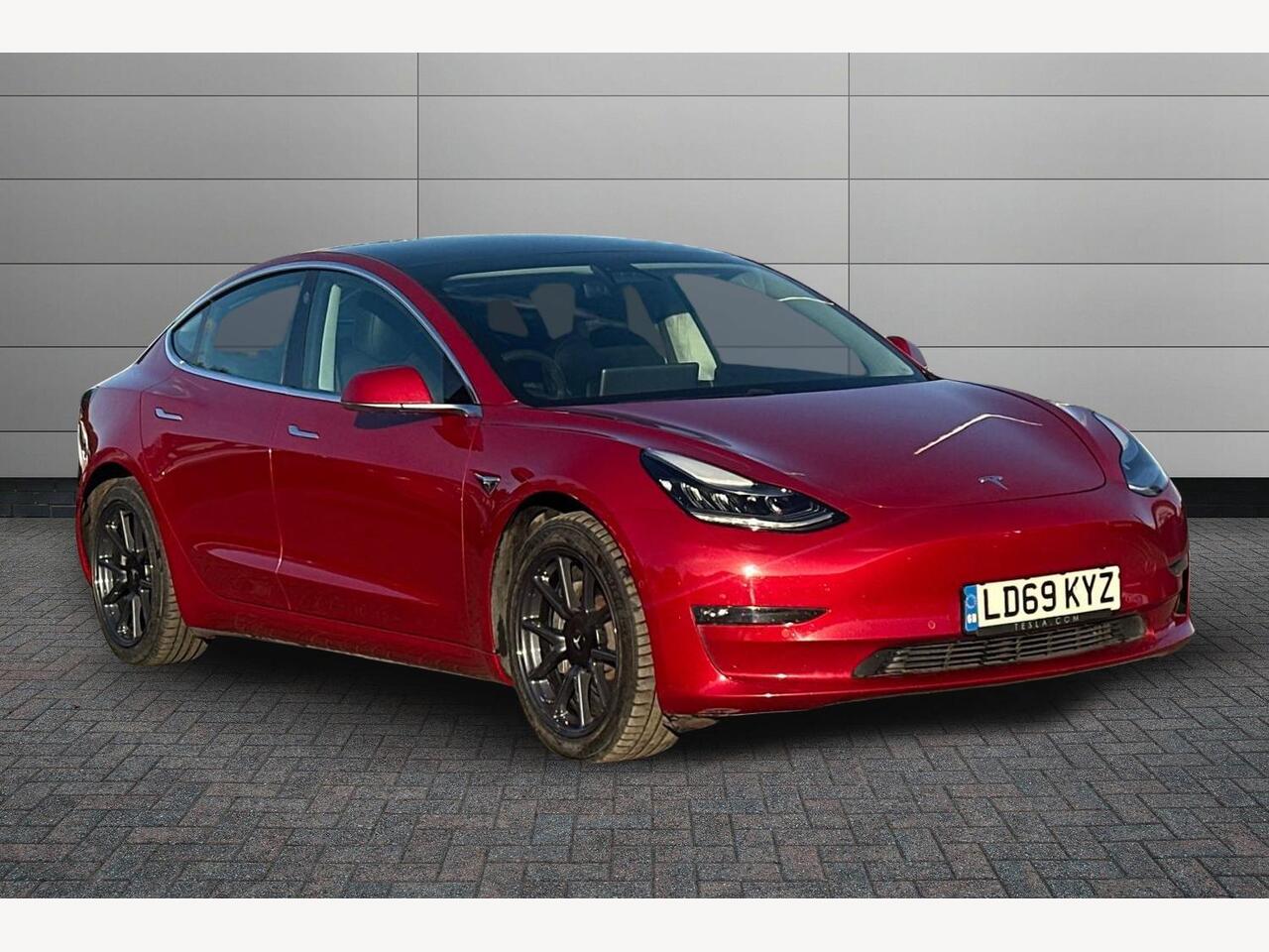 Main listing image - Tesla Model 3