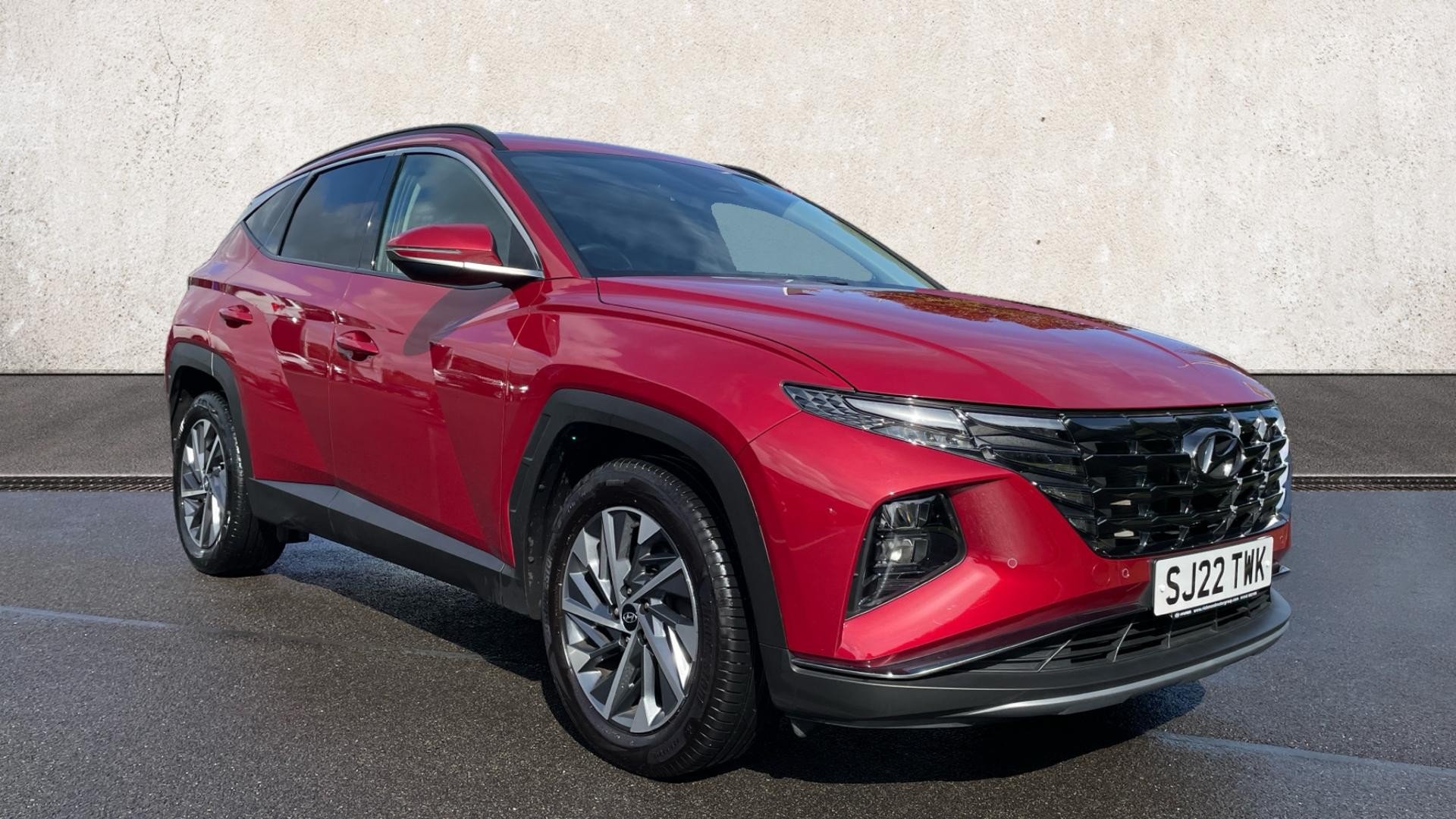 Main listing image - Hyundai Tucson