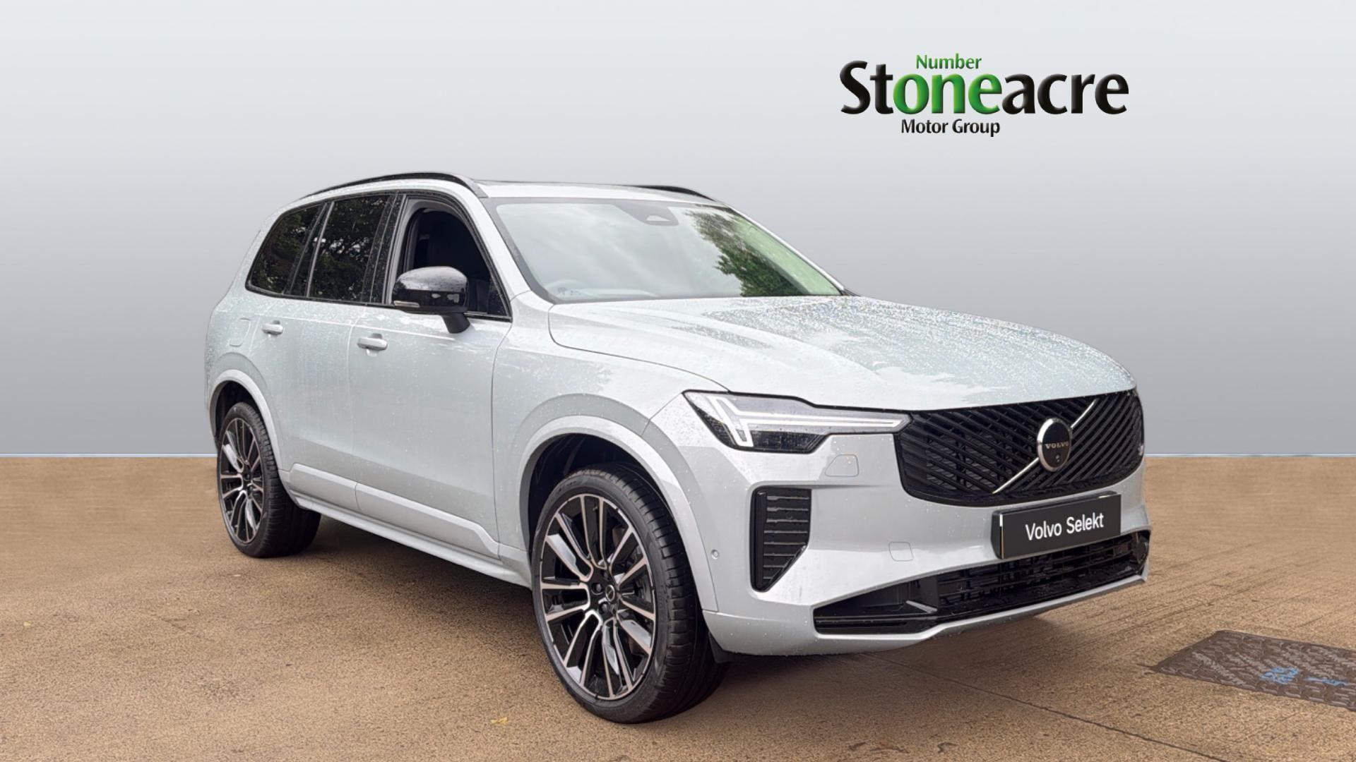 Main listing image - Volvo XC90