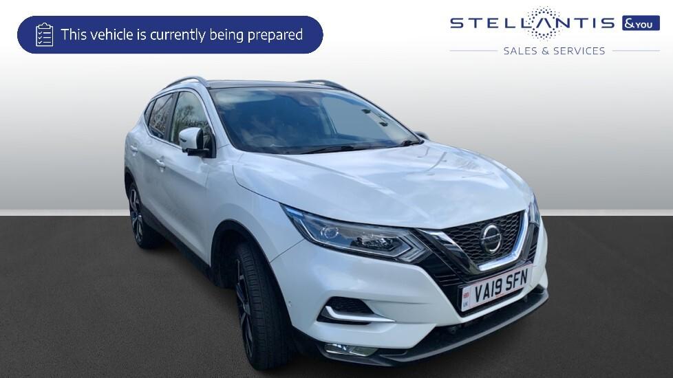 Main listing image - Nissan Qashqai