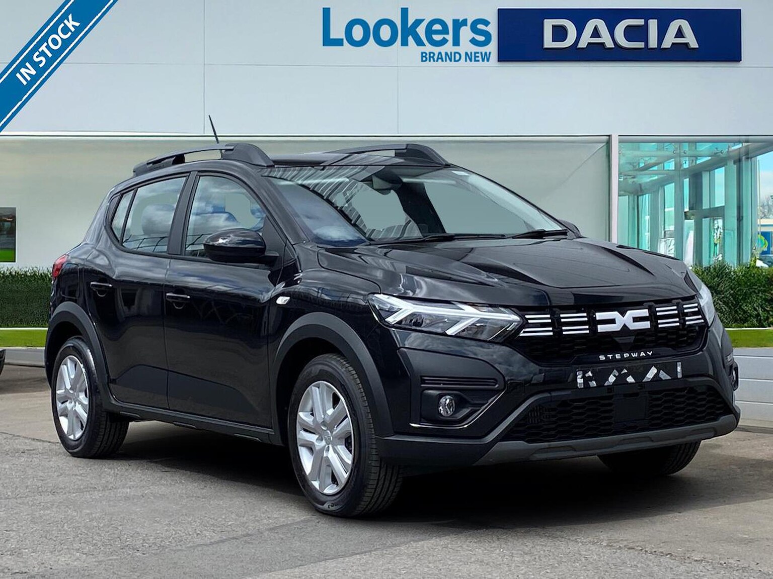 Main listing image - Dacia Sandero Stepway