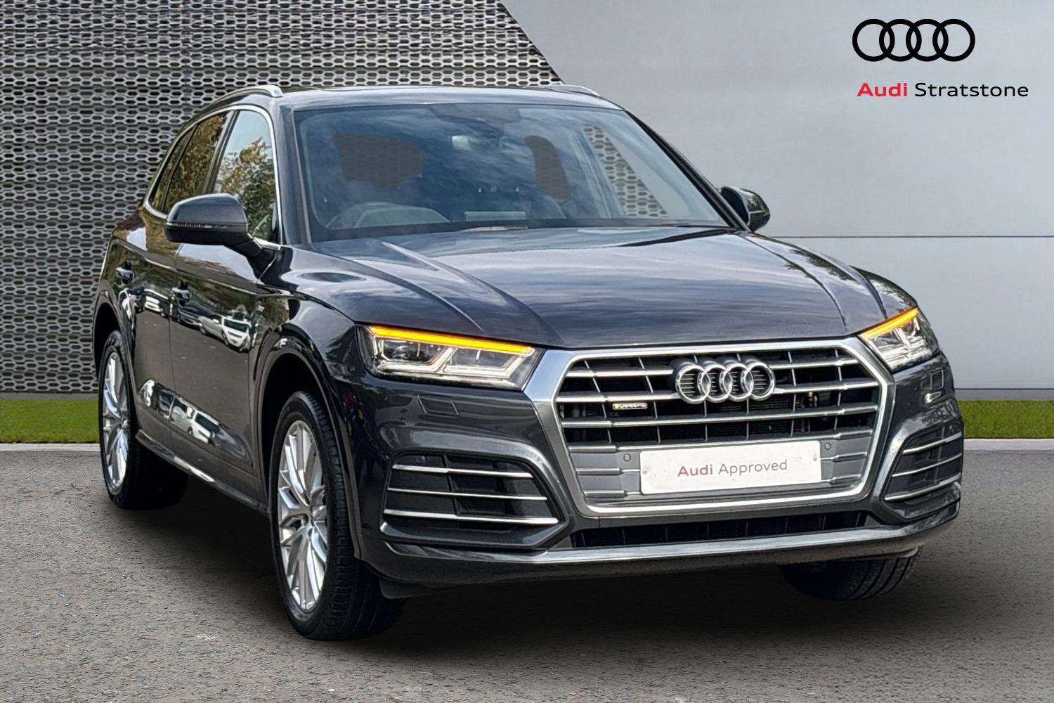 Main listing image - Audi Q5