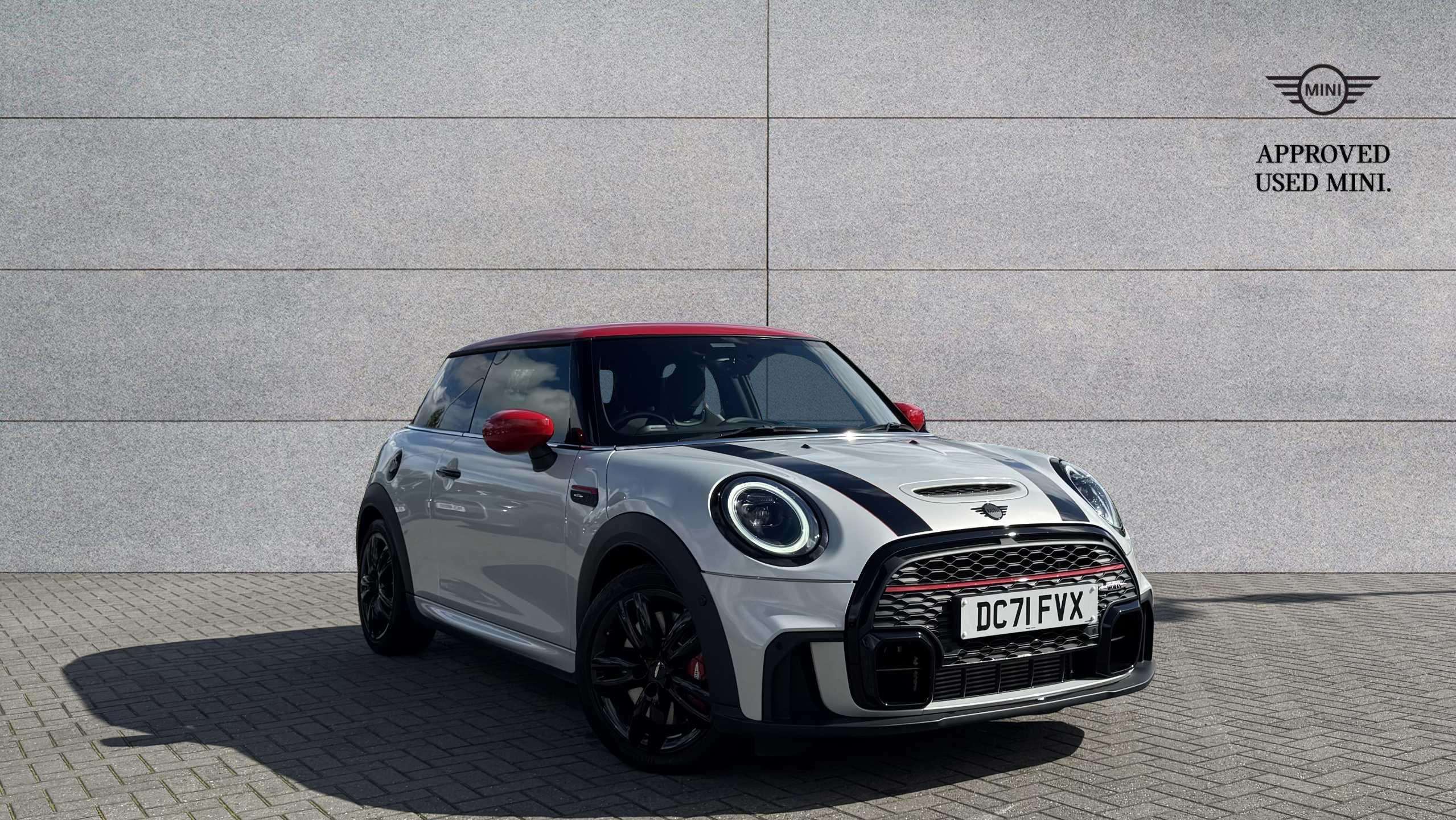 Main listing image - MINI Hatchback
