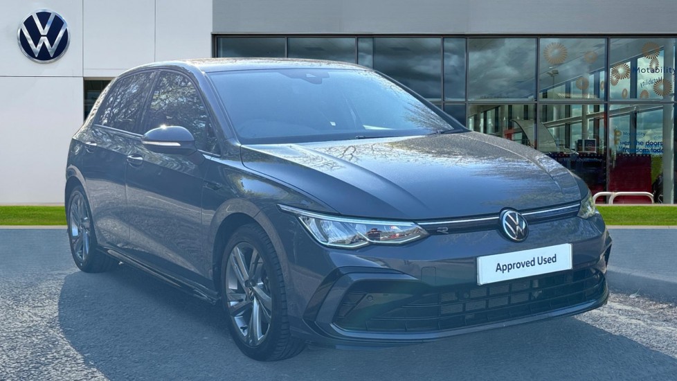 Main listing image - Volkswagen Golf