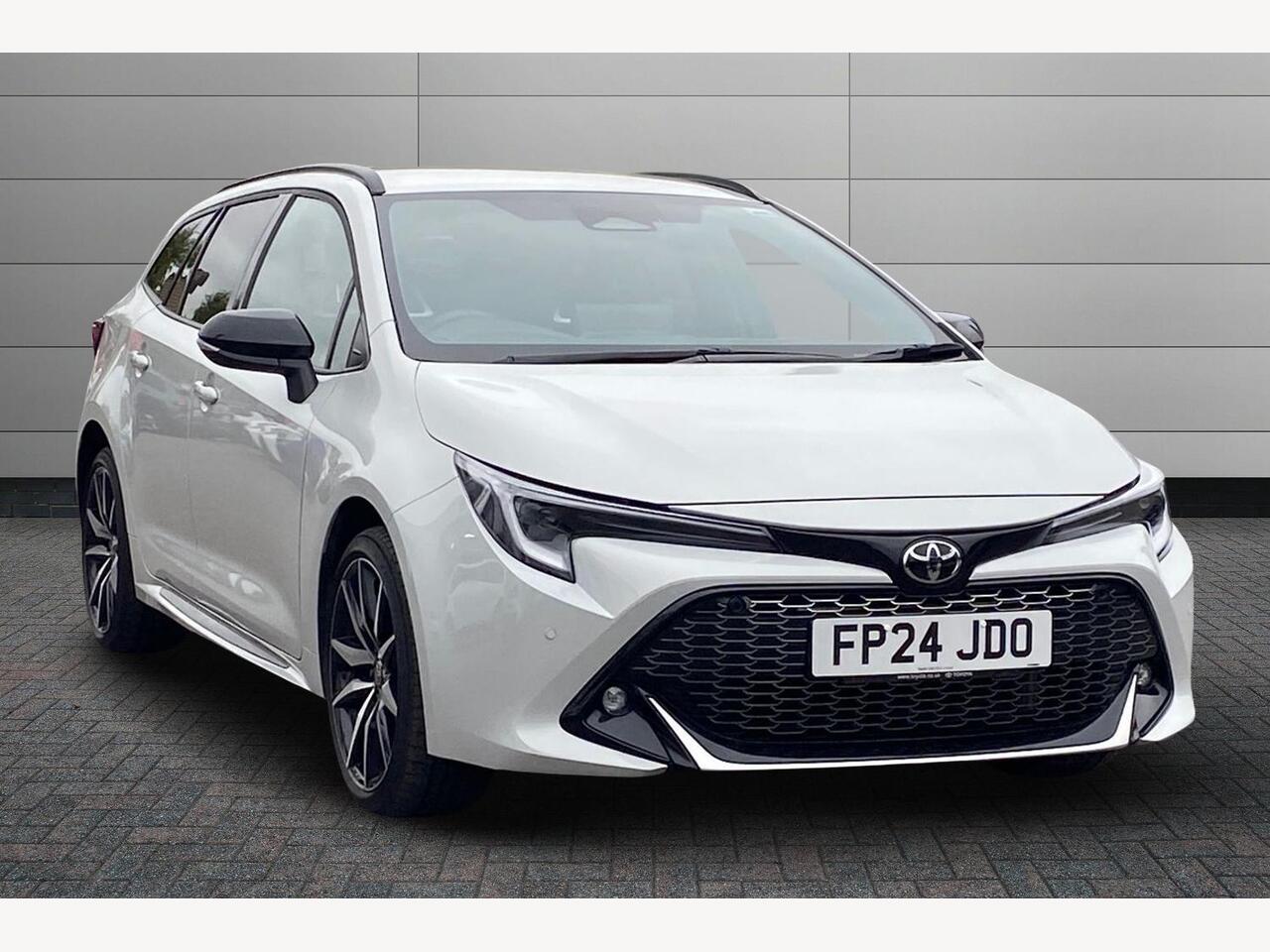 Main listing image - Toyota Corolla Touring Sport
