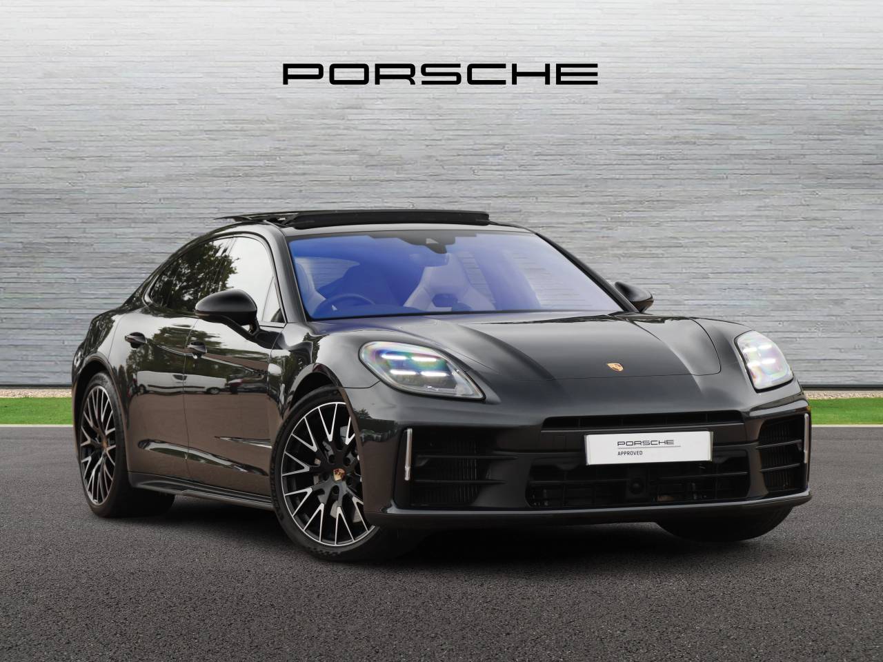 Main listing image - Porsche Panamera