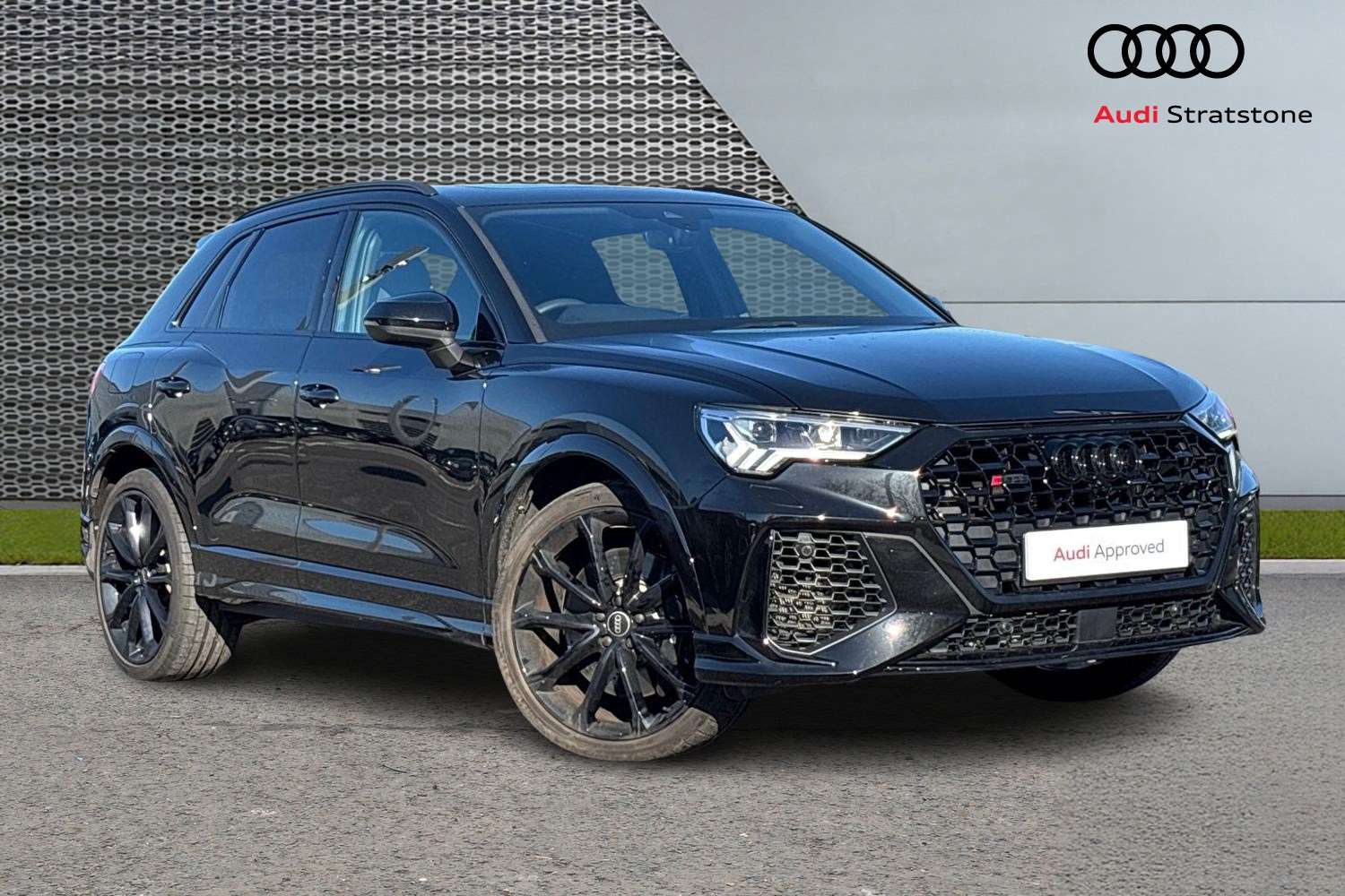 Main listing image - Audi RS Q3