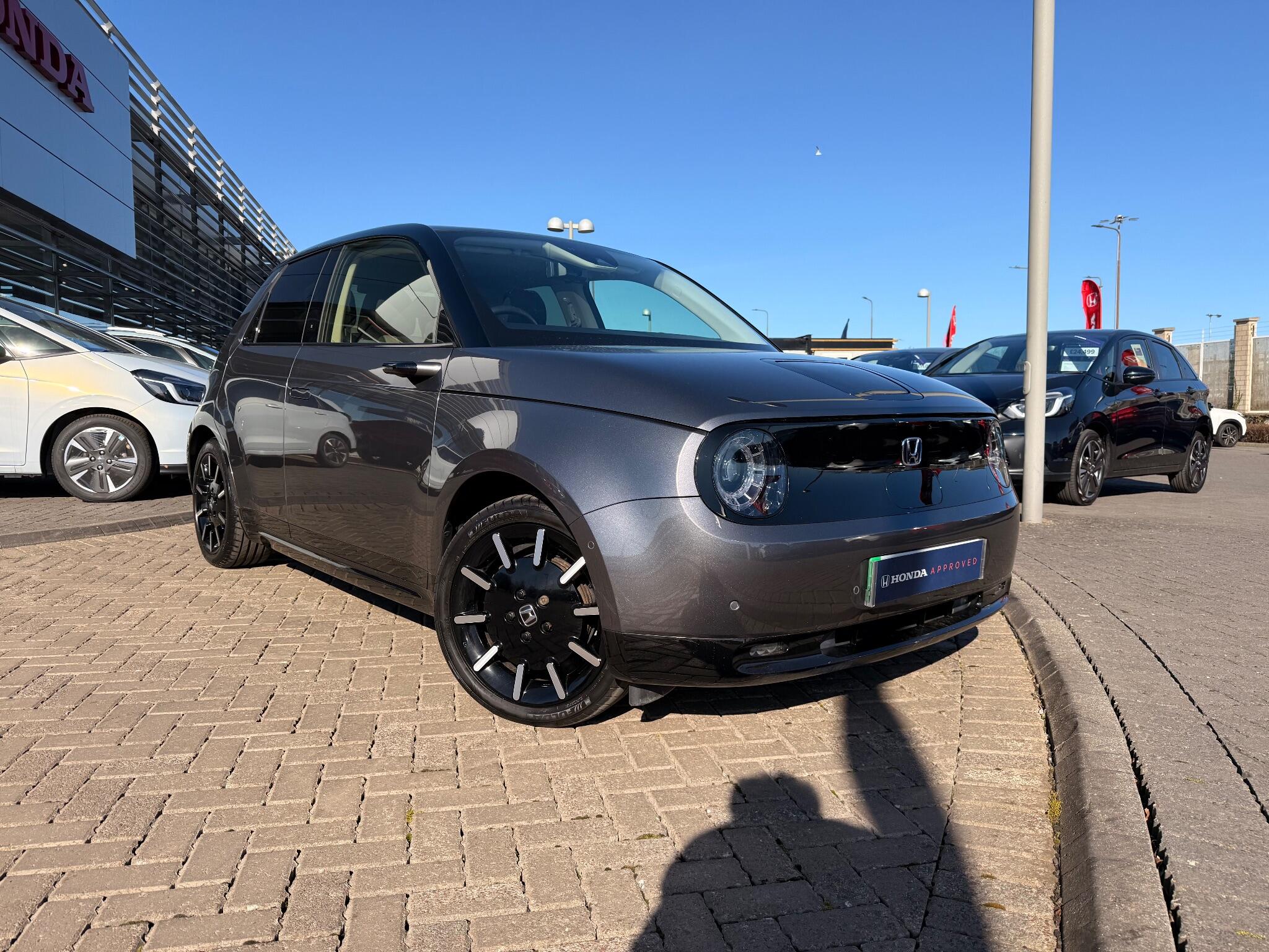Main listing image - Honda Honda e