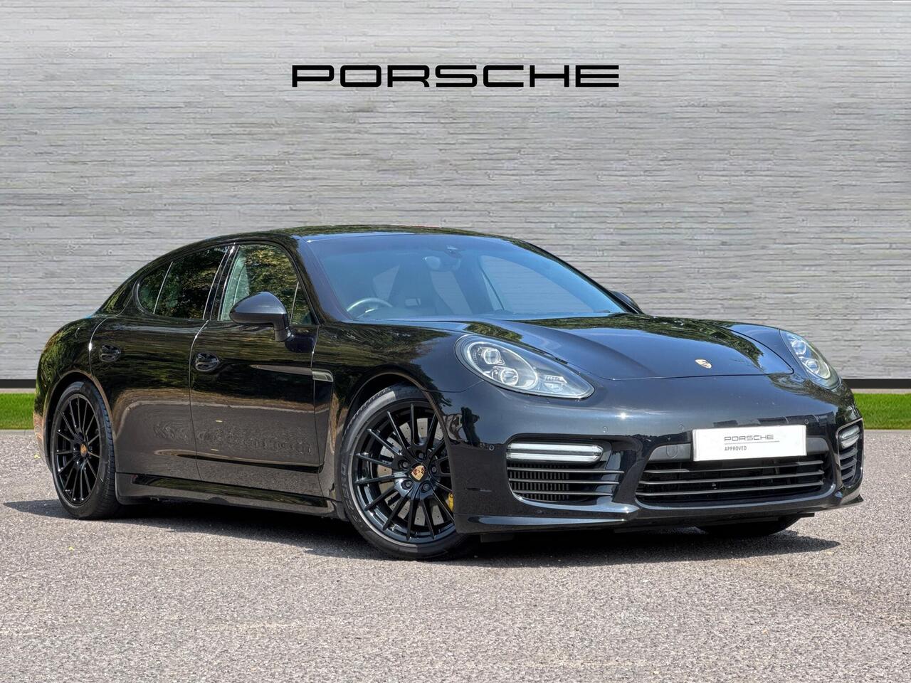 Main listing image - Porsche Panamera