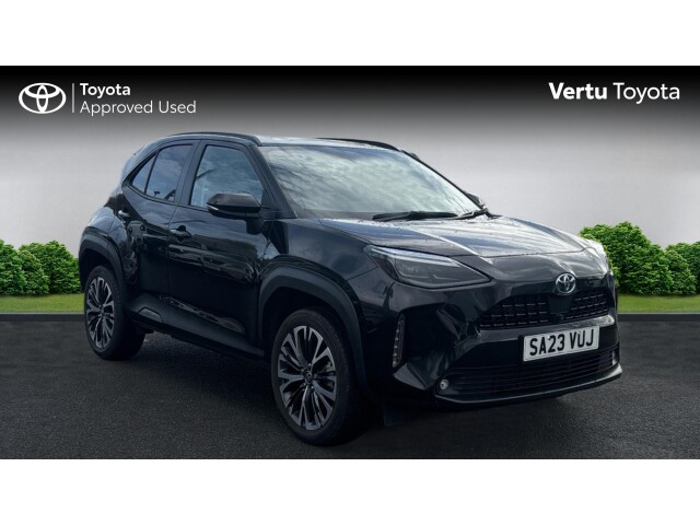 Main listing image - Toyota Yaris Cross
