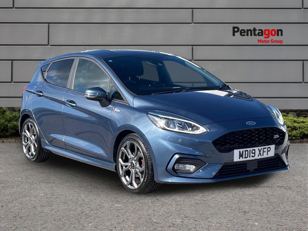 Main listing image - Ford Fiesta