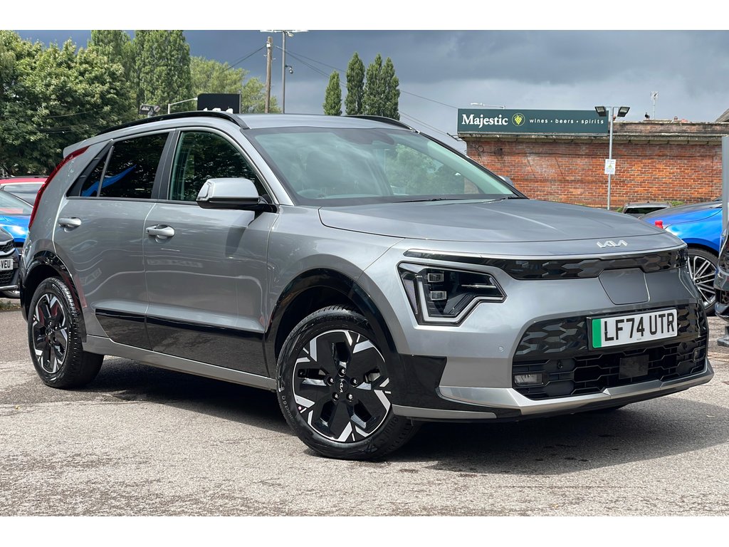 Main listing image - Kia Niro