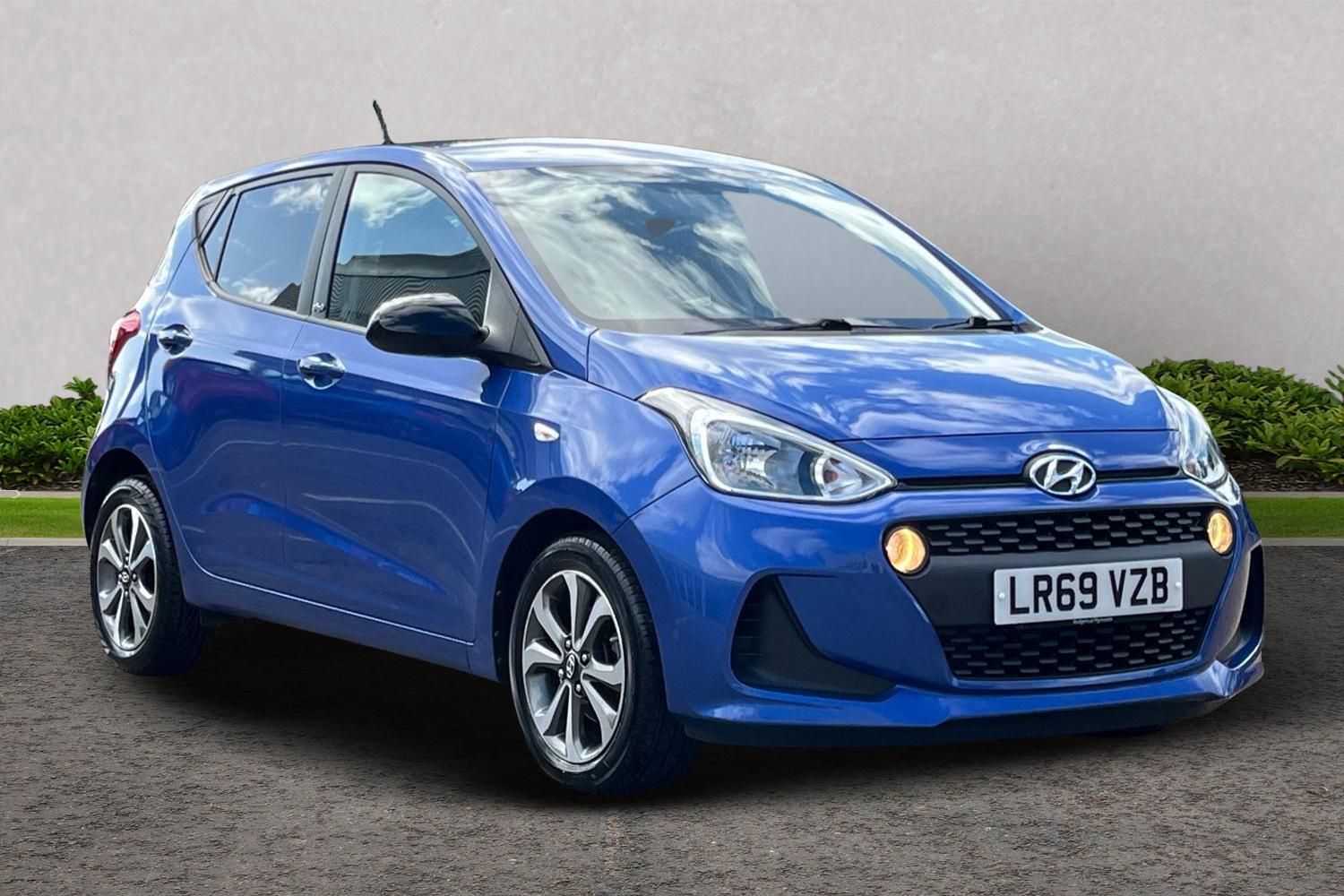 Main listing image - Hyundai i10