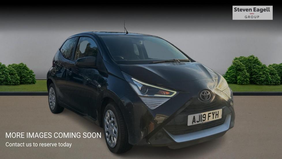 Main listing image - Toyota Aygo