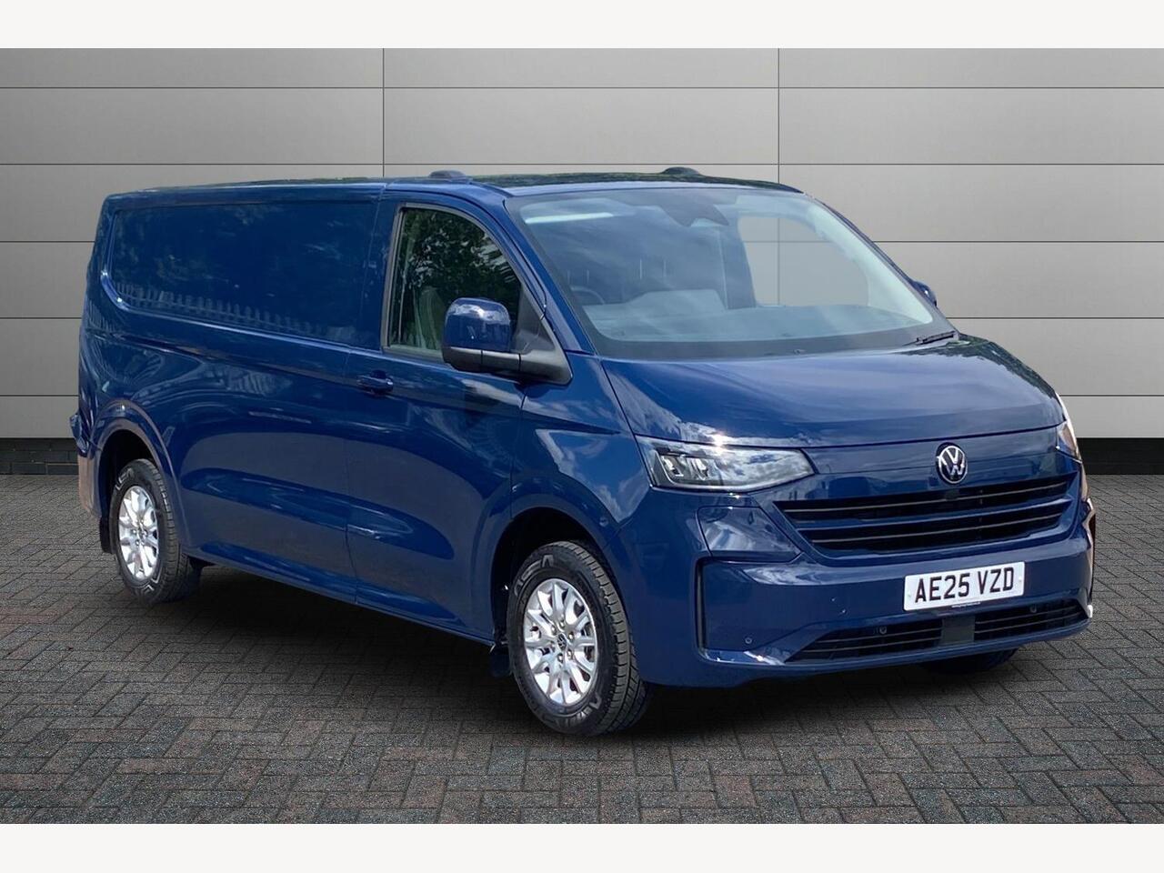 Main listing image - Volkswagen Transporter