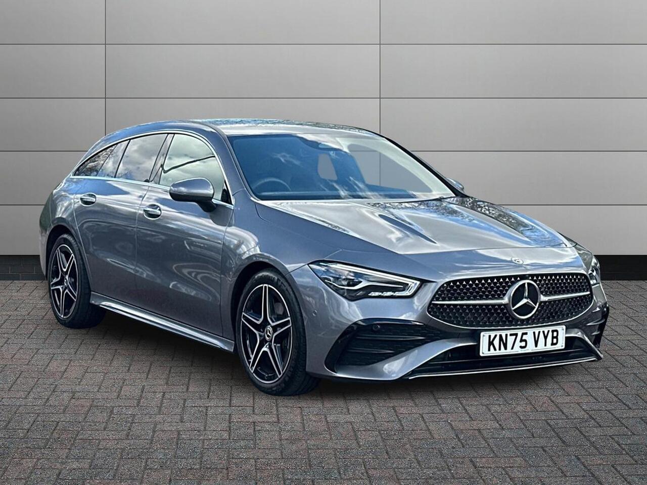 Main listing image - Mercedes-Benz CLA Shooting Brake
