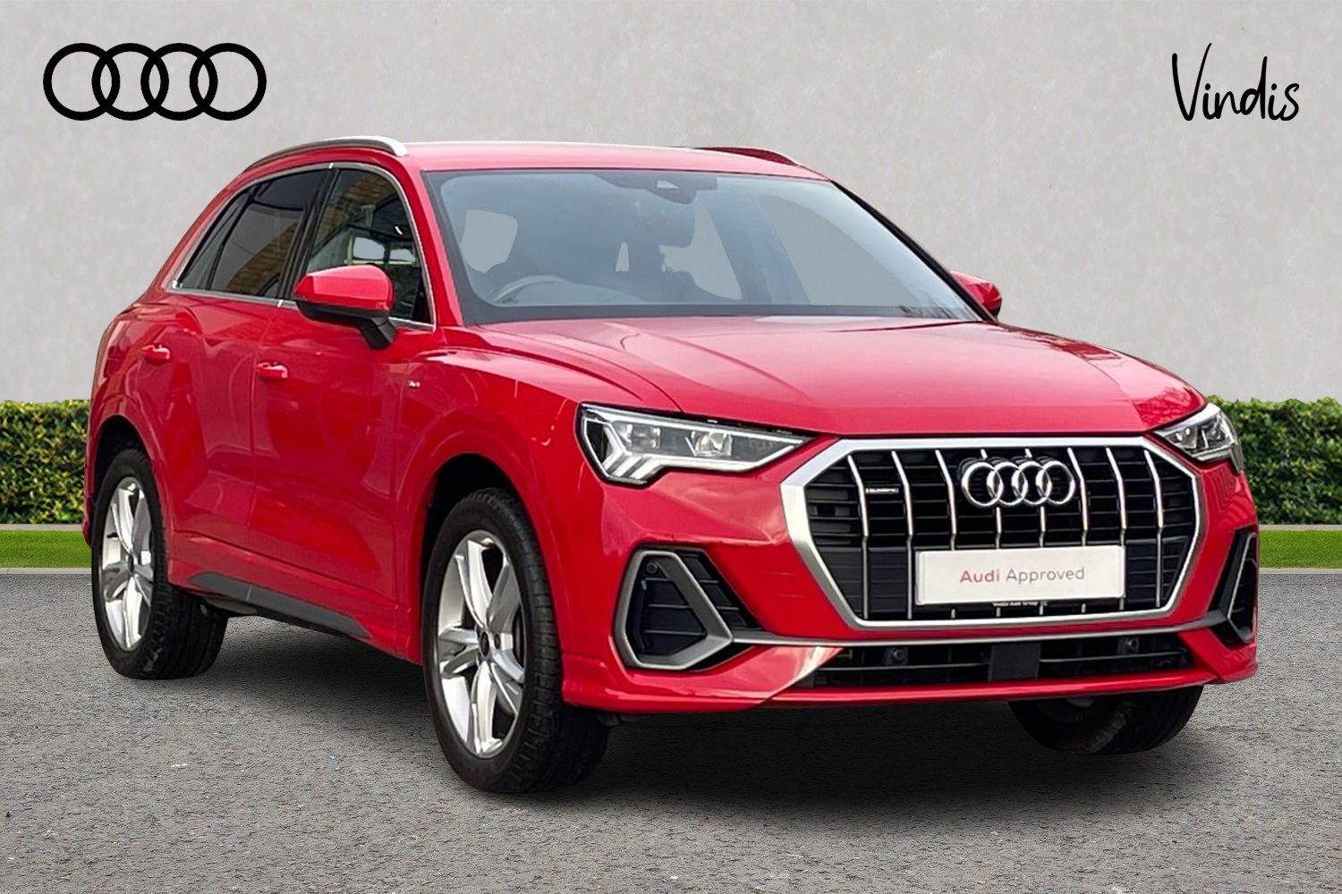 Main listing image - Audi Q3