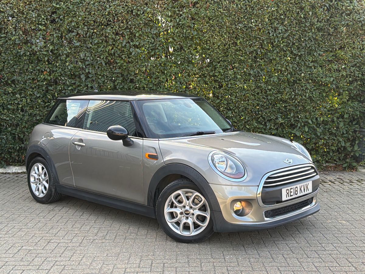 Main listing image - MINI Hatchback