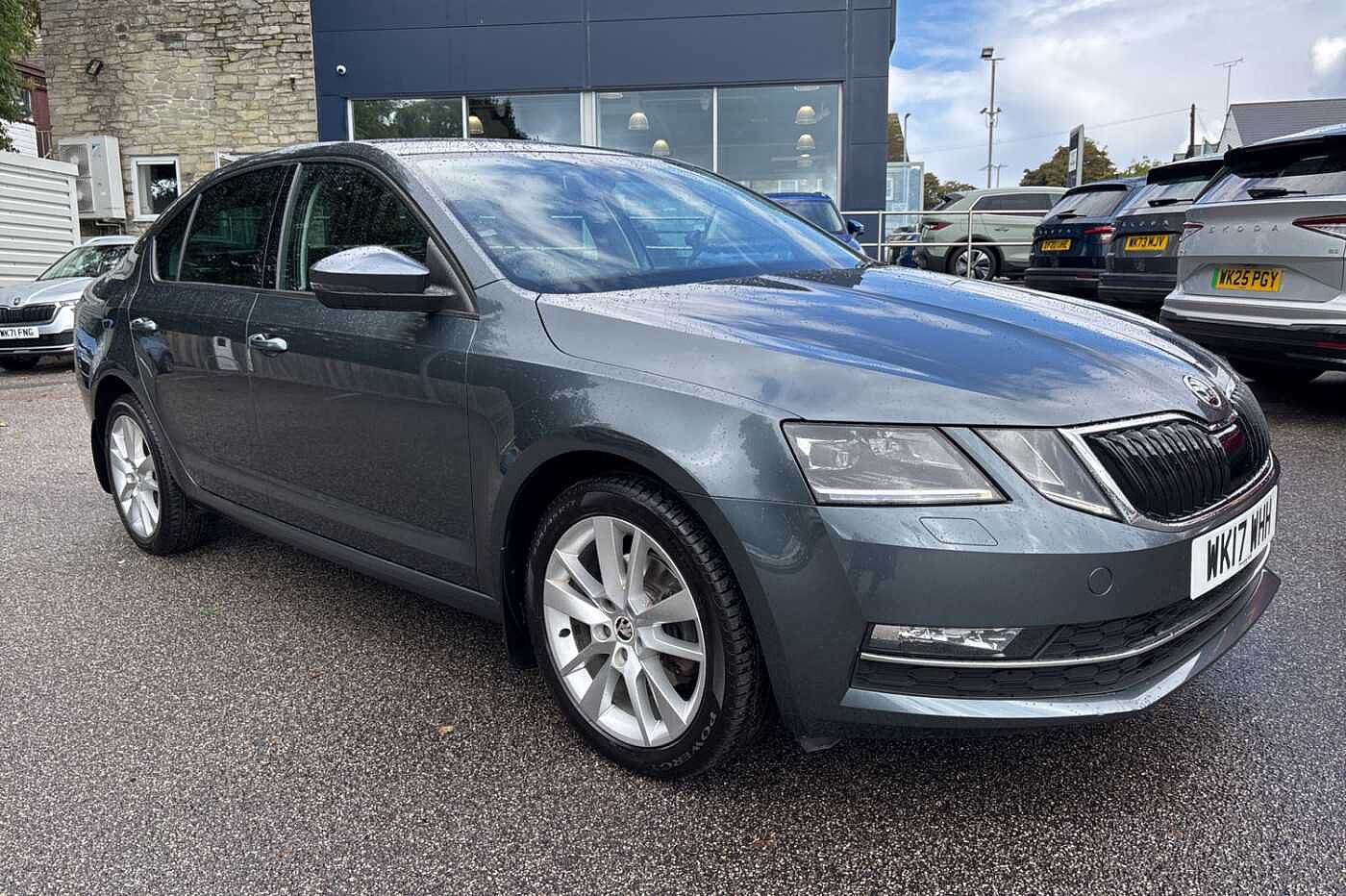 Main listing image - Skoda Octavia