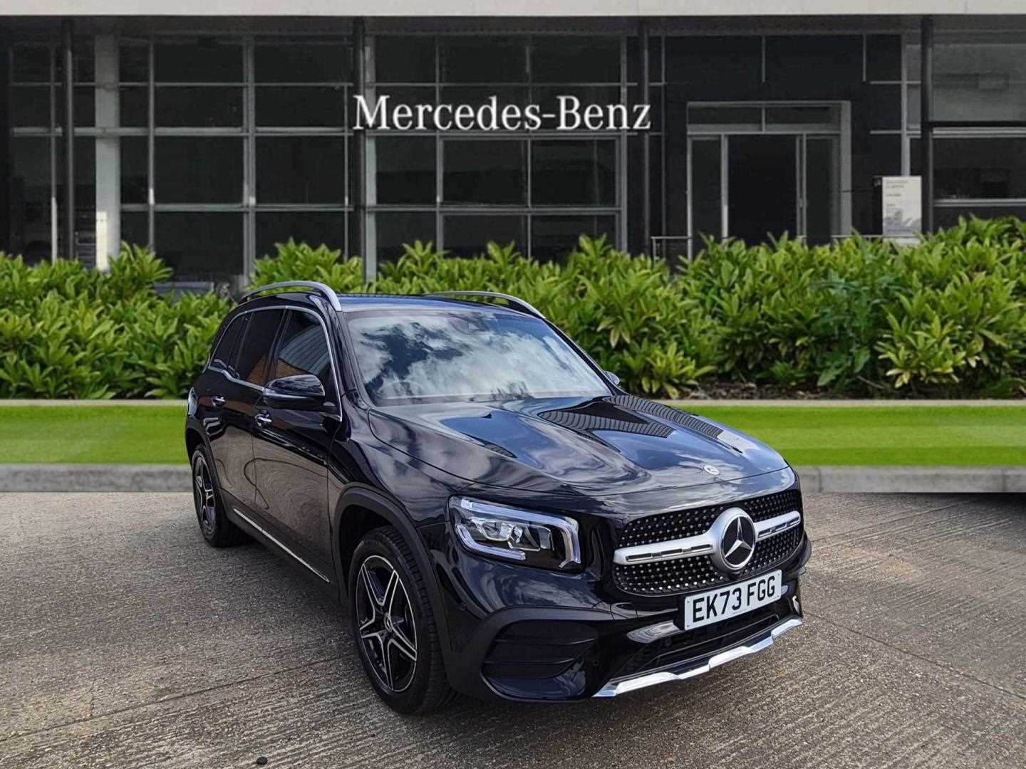 Main listing image - Mercedes-Benz GLB