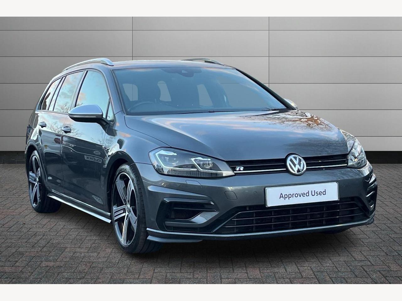 Main listing image - Volkswagen Golf Estate