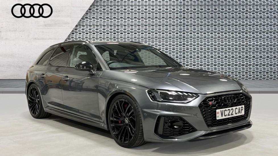 Main listing image - Audi RS4