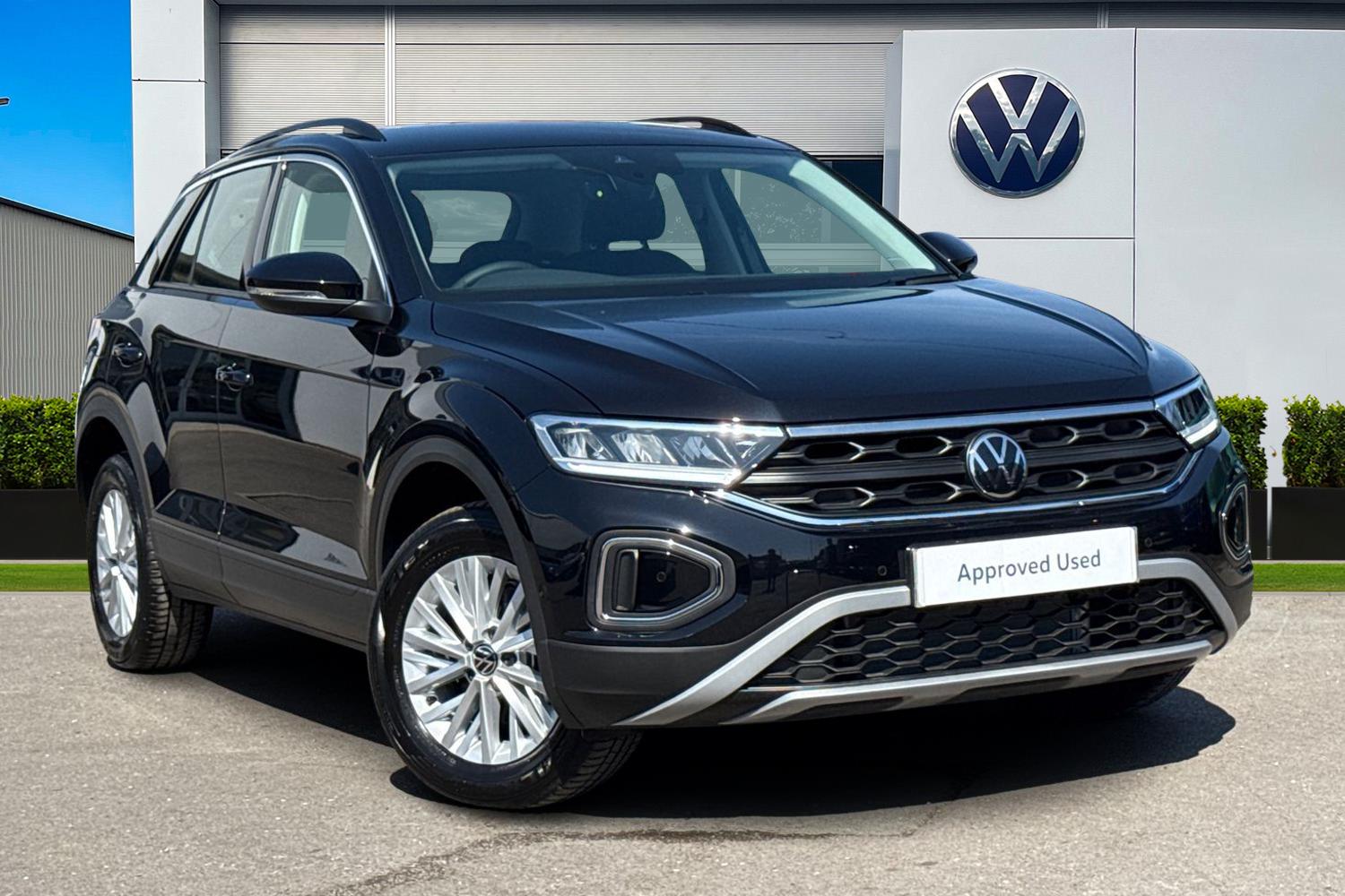 Main listing image - Volkswagen T-Roc