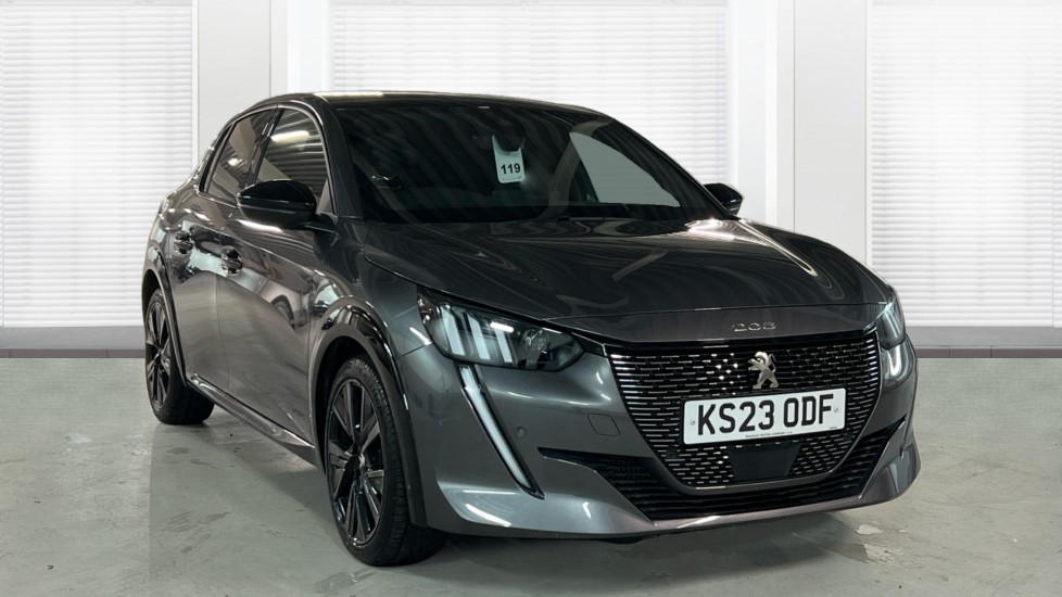 Main listing image - Peugeot 208