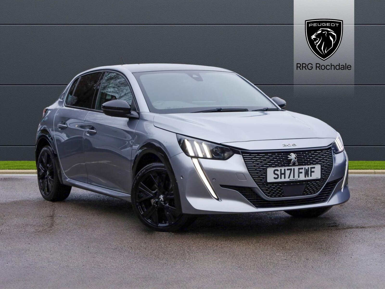 Main listing image - Peugeot 208