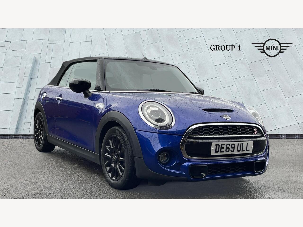 Main listing image - MINI Convertible