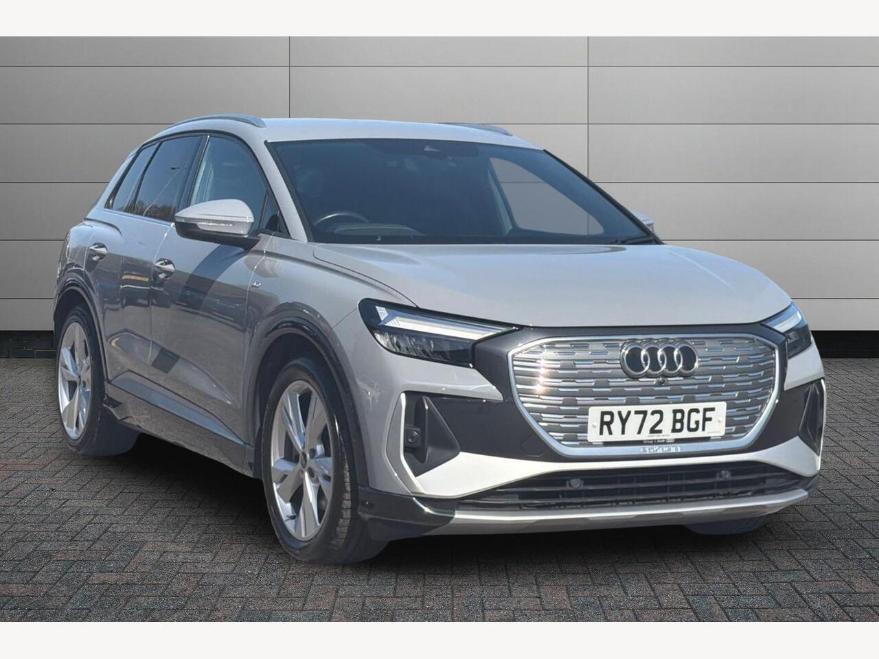 Main listing image - Audi Q4