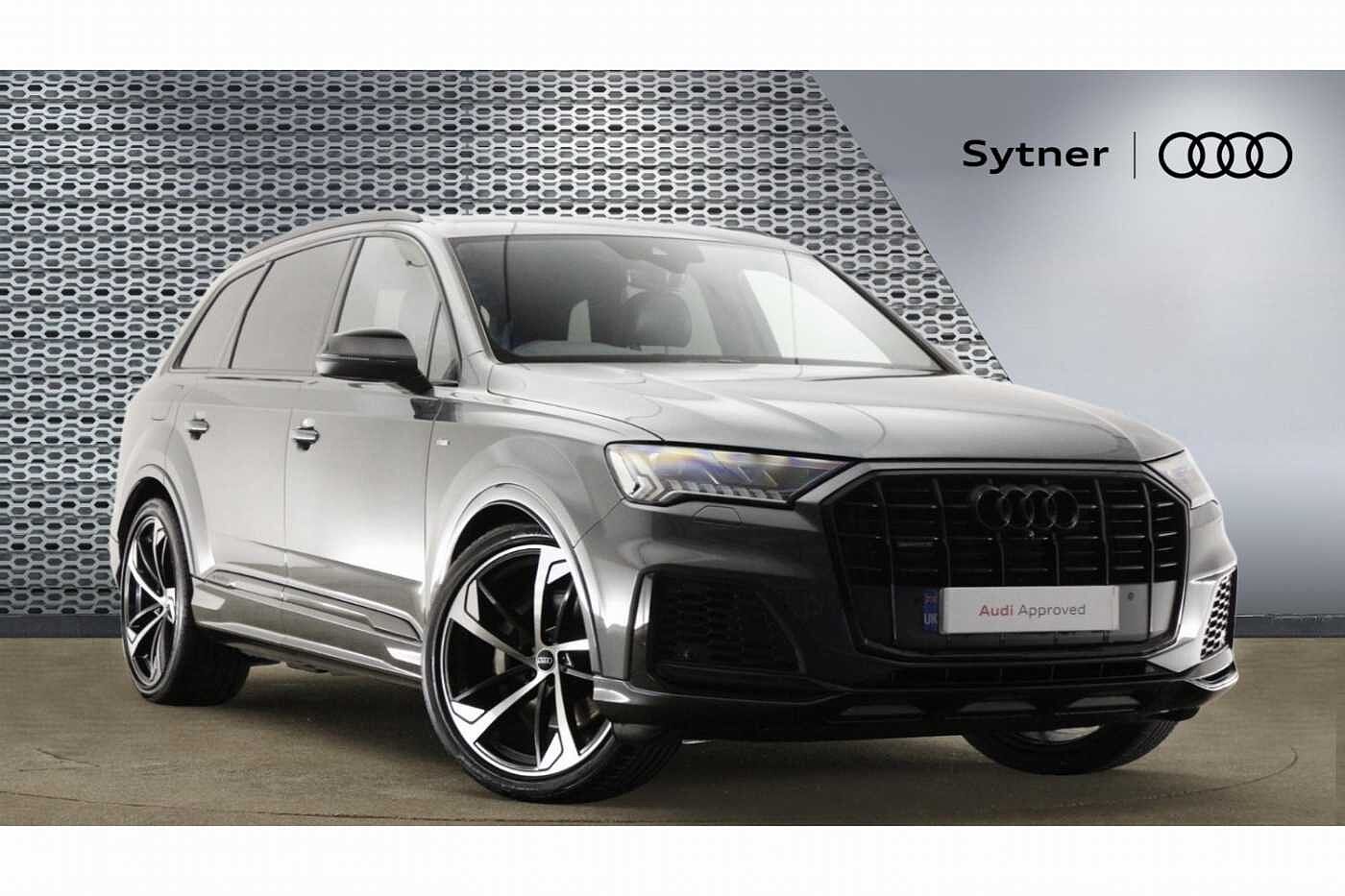 Main listing image - Audi Q7