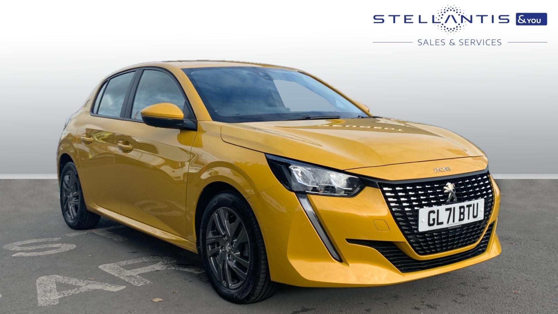 Main listing image - Peugeot 208