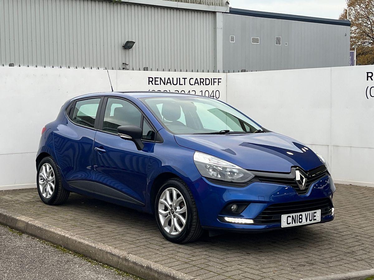 Main listing image - Renault Clio