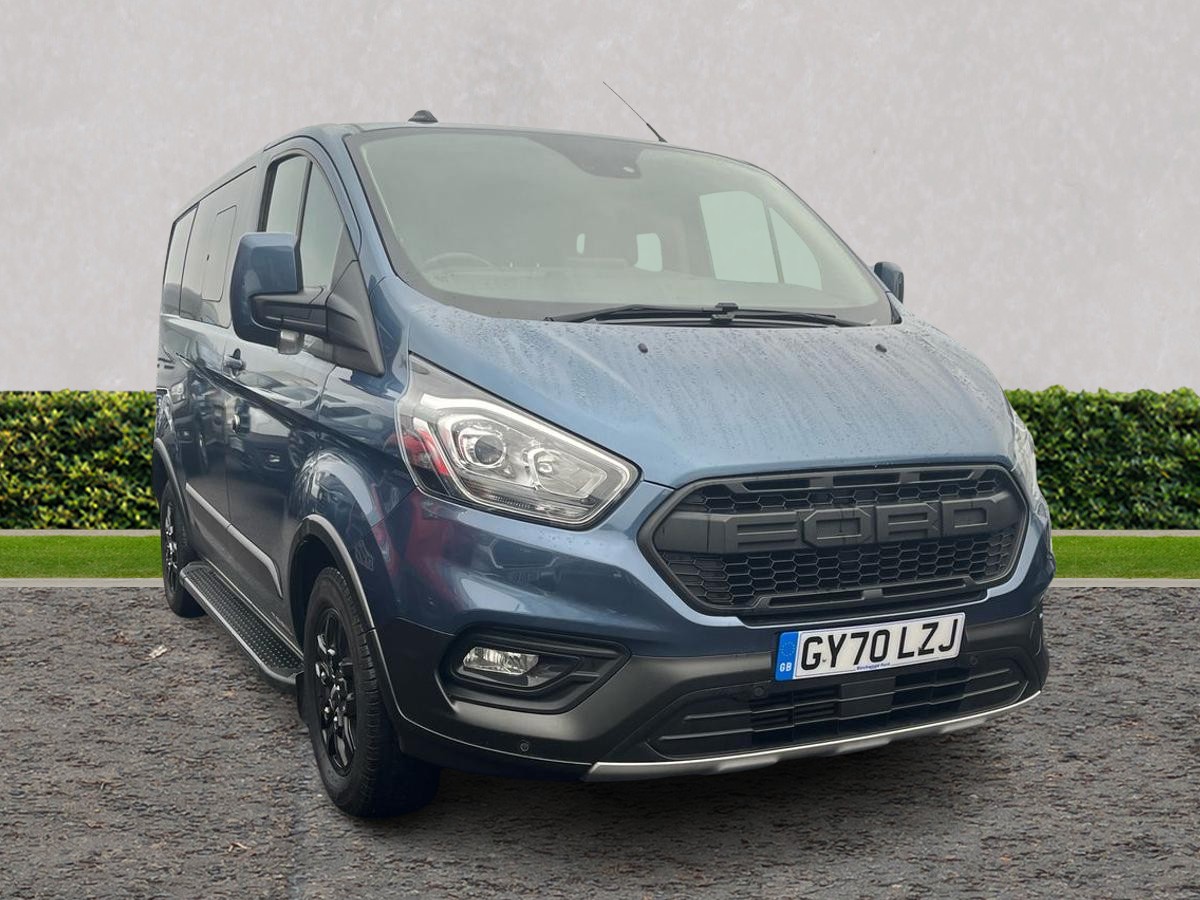 Main listing image - Ford Transit Custom